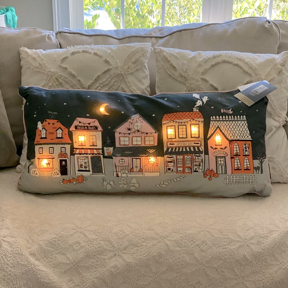 CYNTHIA ROWLEY Halloween Light Up Down Alternative Pillow W/ Pink Pastel Village